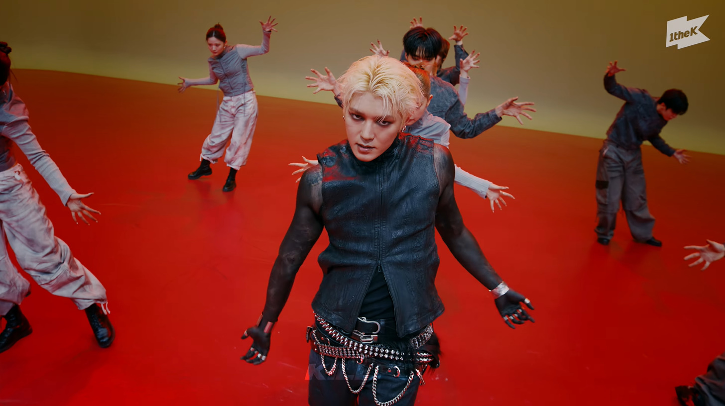 원더케이 NCT 태용 wearing PB026B